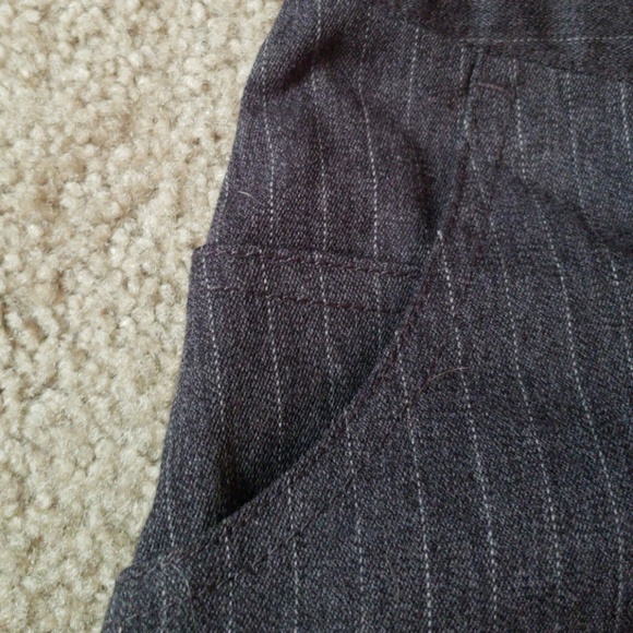 American Rag Grey Mini Skirt Size 9 - Picture 4 of 4